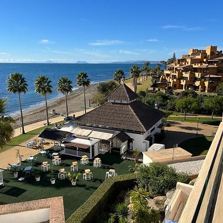 Bahia De La Plata Seafront Apartment Estepona Exterior foto